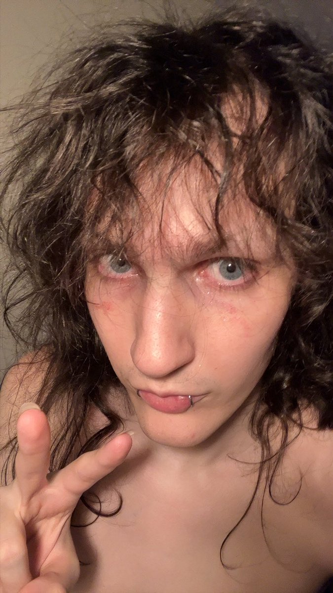 eurydice/mouse tweet media