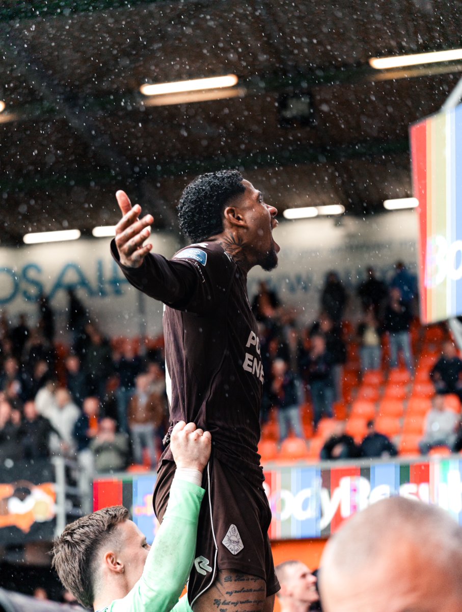 Telstar 🦁 tweet media