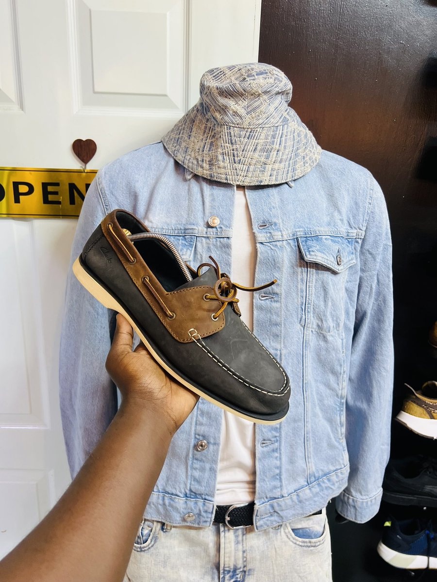 ChampPlug's tweet photo. Whats your style???

Boatshoe uk 11/46
Official uk 9/43
Pull&amp;bear uk 8/42
Airmax 90 uk 8/42
@3500
Dm app call 0790027817 https://t.co/CigSgxAlJf