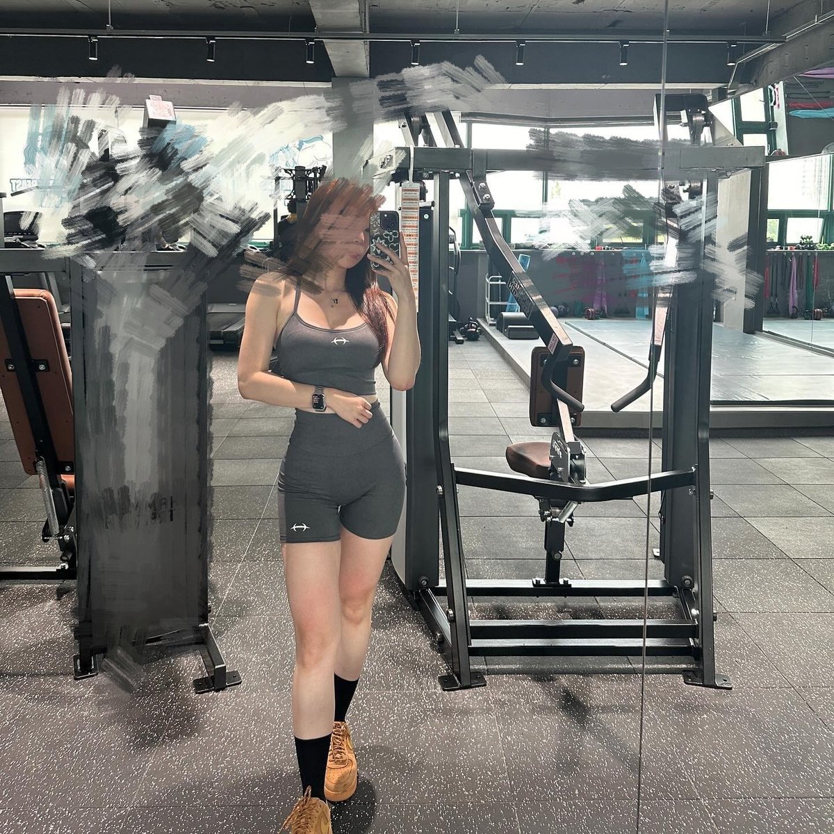 橙c美式 tweet media
