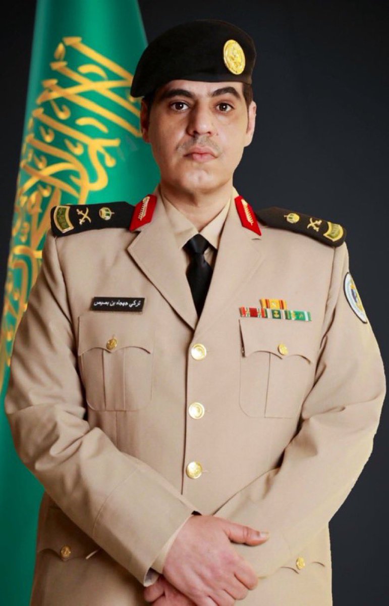 Hamad_Alsaid's tweet photo. رحم الله اللواء #تركي_بن_جهجاه_بن_بصيص
وأسكنه فسيح جناته 
عزائنا للبصايصه كافة ولأهله وذويه 
فجعنا خبر وفاة الفقيد النادر تركي بن بصيّص الذي اجتمعت فيه صفاة الرجال الحميدة كان مثالاً لرجل الدولة الفذ من حيث حب الوطن والرقي بالتعامل والأخلاق الحسنة 
كان رحمه الله طيب المعشر 
كريما ومحبا لفعل الخير  ما إن تلتقي به يفرض عليك إحترامه ومحبته
أسأل الله في هذه الأيام المباركة أن يجعل في الفردوس منزلته 
إنا لله وإنا ��ليه راجعون