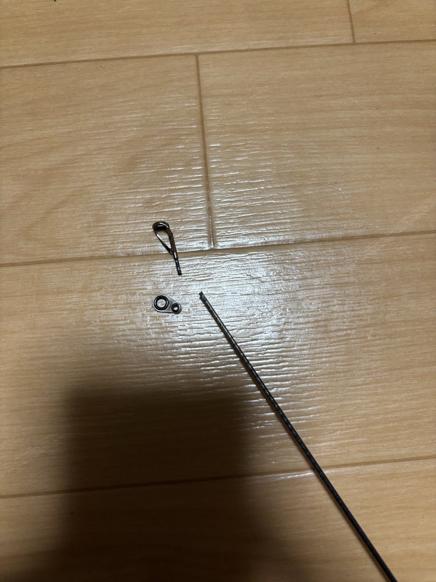 souchannel17's tweet photo. アジングロッド(ライトゲーム汎用)踏んづけて壊してしまったので新しく購入。
だんだんとアジング慣れてきたので少しいいのが欲しいなと探してたらまさかの宵姫爽弐が店頭に！！
ネットでは予約完売してたので即購入。
思いっきり楽しみます！！ https://t.co/0WGaOuiN2p