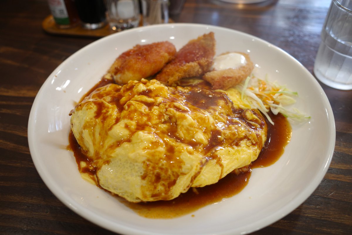 恋々 tweet media