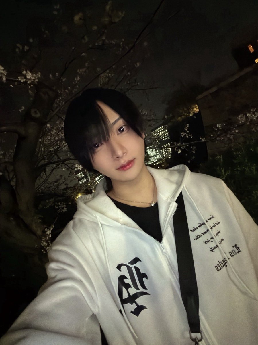 _xlv4's tweet photo. 早く冬きて https://t.co/QDcahqw55N