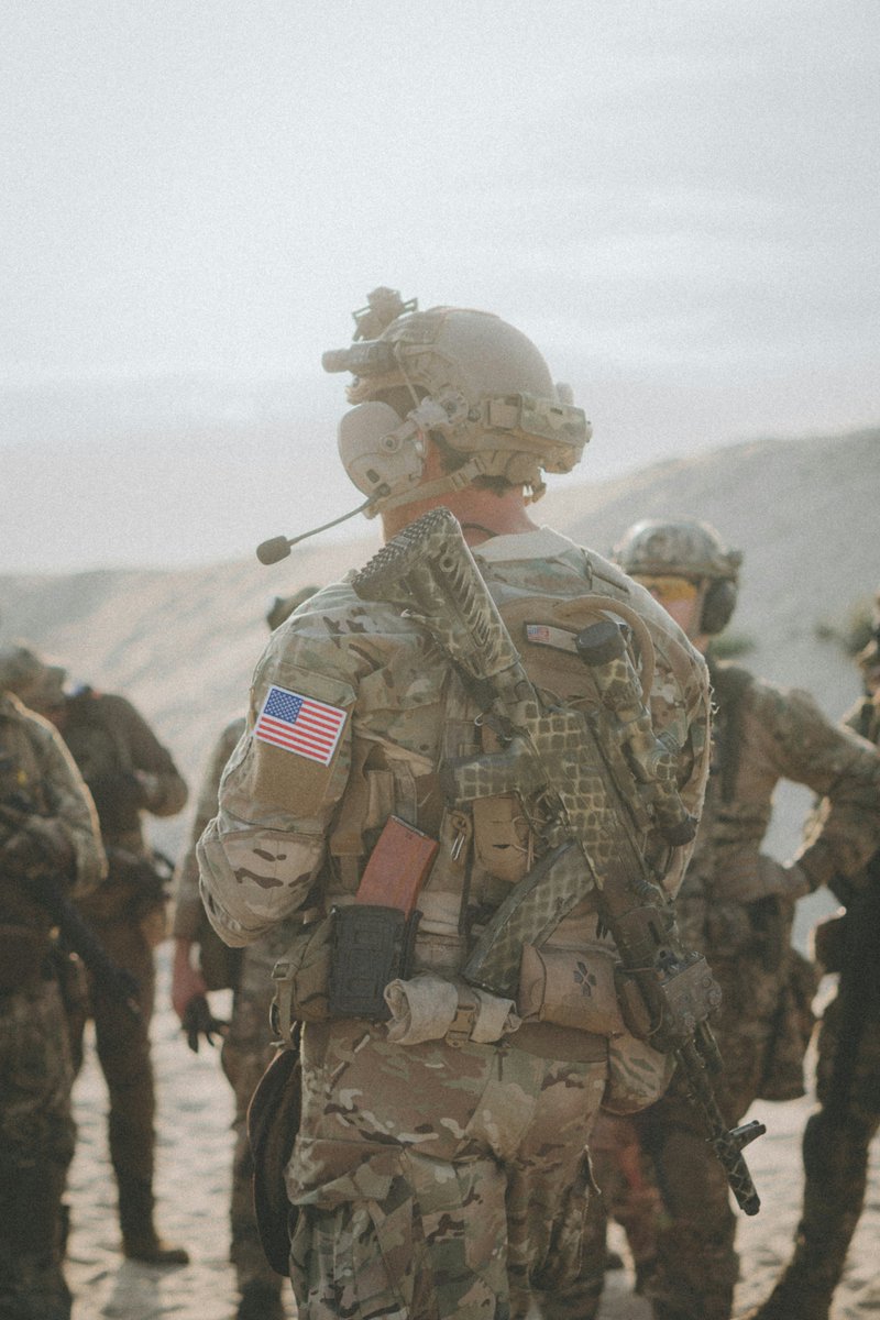 DrKyws's tweet photo. What can executives learn from elite military operators? Leadership under pressure requires resilience, adaptability, and mission clarity. Discover military leadership best practices in this episode of “The Voice of Leadership.” #ExecutiveLeadership #MilitaryLeadership https://t.co/2XXREOnt9j