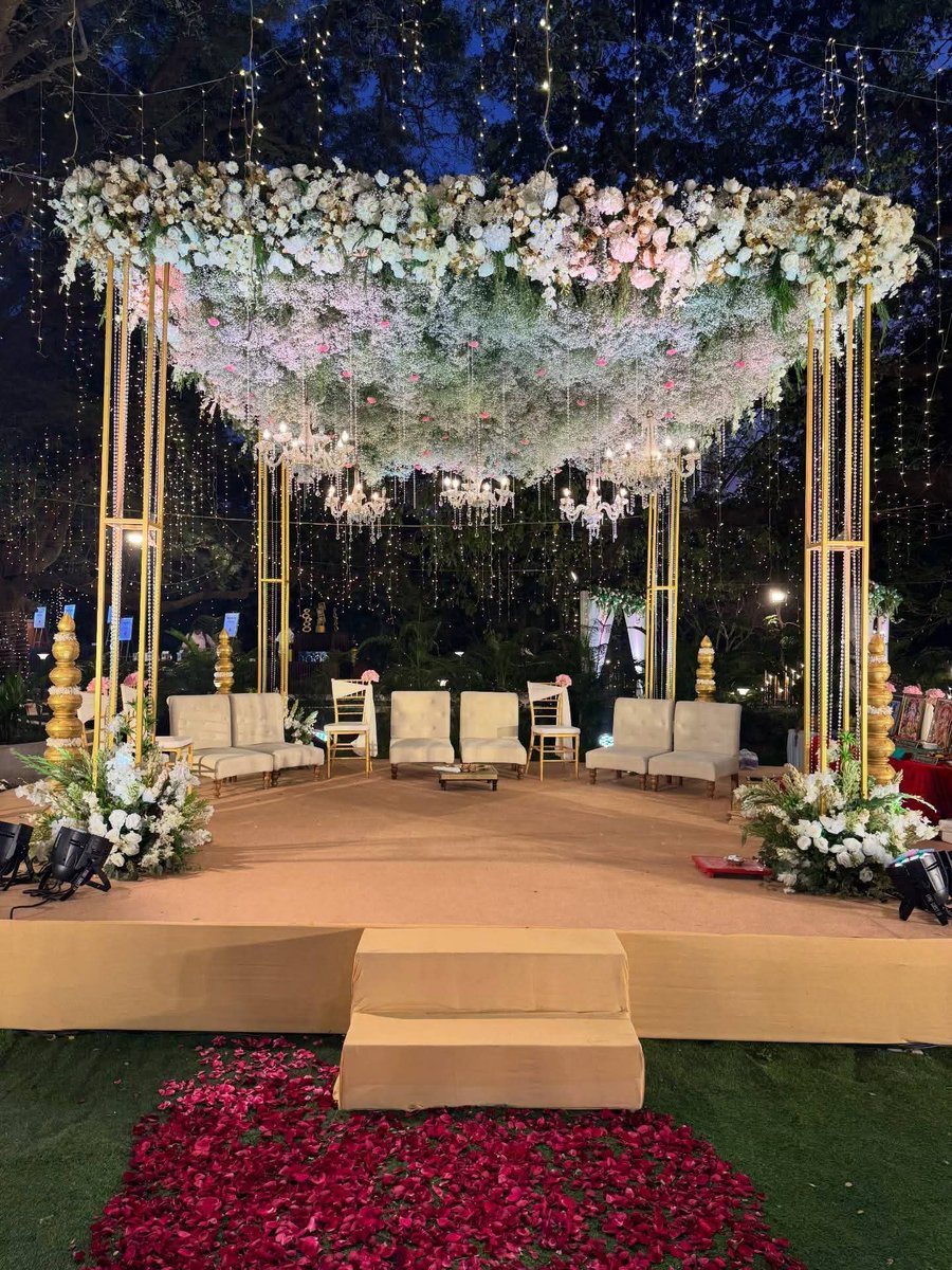 Jyotidecorevent's tweet photo. Wedding Planner in Gaya &amp; Bodhgaya.
📞 Call/WhatsApp: 9006166595

#JyotiDecorAndEvents #BestWeddingPlanner #GayaBodhgaya #WeddingPlannerGaya #EventPlannerBihar #HaldiDecoration #MehndiDecoration #SangeetDecor #WeddingDecoration #MandapDecoration #BiharWedding #GayaEvents #gayaji https://t.co/mvmhLbLQSN