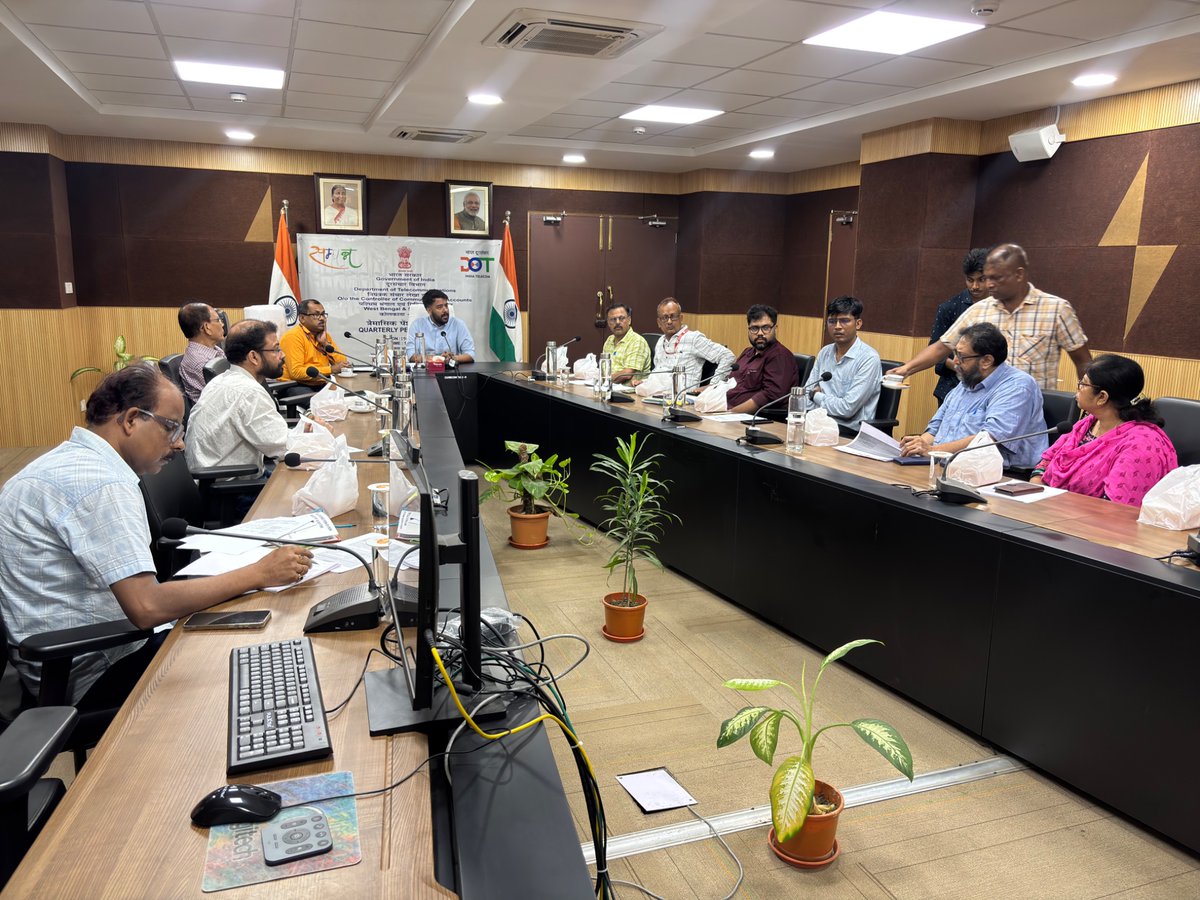 ccawbc's tweet photo. Quarterly Pension Adalat held at the Office of the CCA, West Bengal &amp; Sikkim Region on 19.05.2026, focusing on redressal and resolution of grievances and issues faced by pensioners. https://t.co/eOSnYEdr0Y