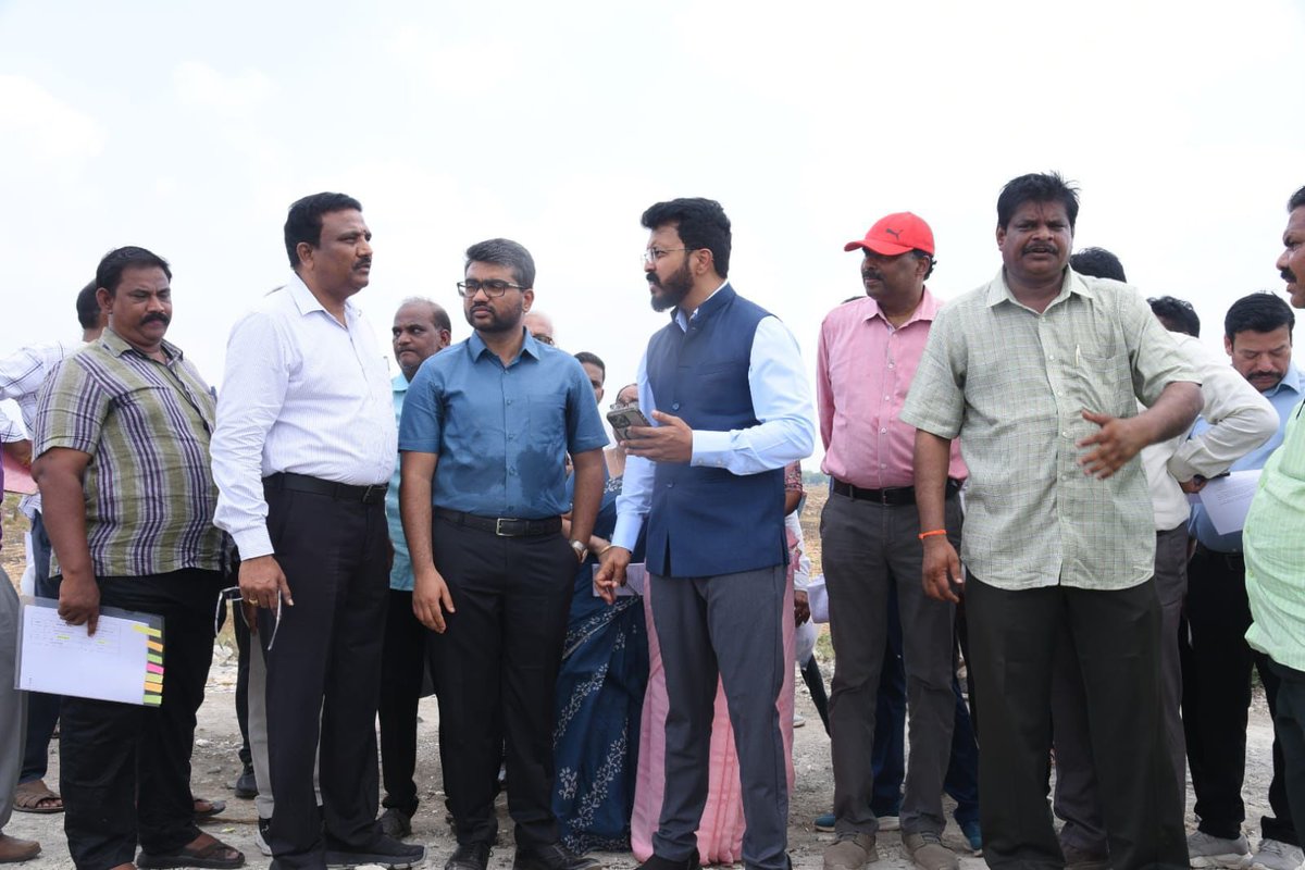 Guntur Collector tweet media