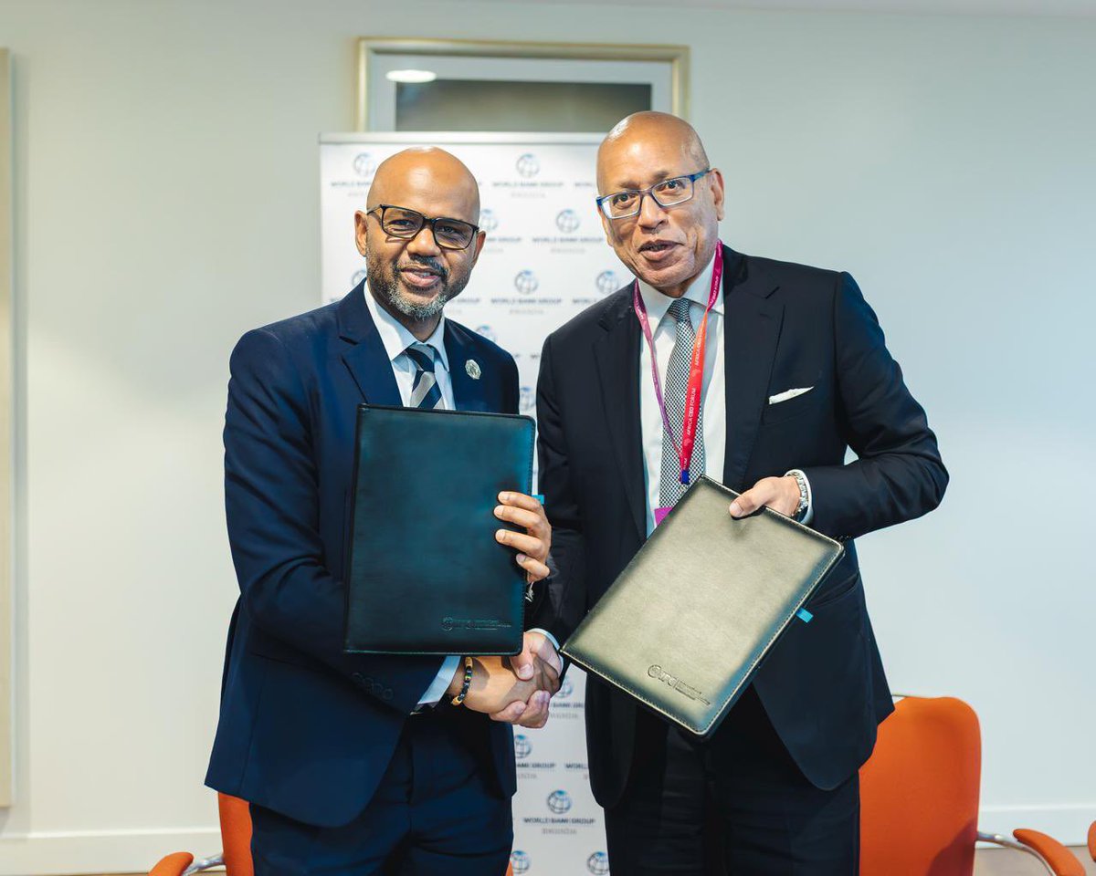 KFinancialNews's tweet photo. NEWS:
Shelter Afrique Development Bank and IF C have signed a strategic partnership at to mobilize private capital and accelerate affordable, sustainable housing across Africa.
Africa’s housing deficit stands at 56 million units, requiring an estimated $3 trillion in investment. https://t.co/IieVCd1uGV