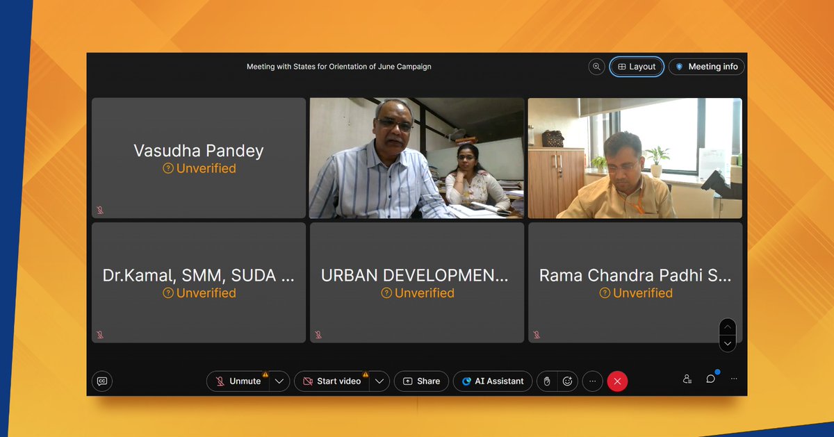 pmsvanidhi's tweet photo. A virtual orientation session was held by Dr Parag Gavali (DS, MoHUA) with state officials on the June 1–30 special campaign, along with a review of states’ and UTs’ performance under PMSVANidhi. 

#PMSVANidhi https://t.co/ADTgWJsY1f