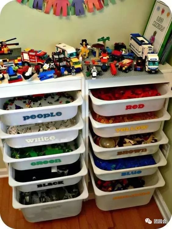 Varaxshan's tweet photo. Just found my messy kid’s toy bin got magically sorted while I was gone—thanks, invisible home hero my partner! Now I can finally enjoy my coffee without stepping on a Lego. https://t.co/5UtEc911Ri
