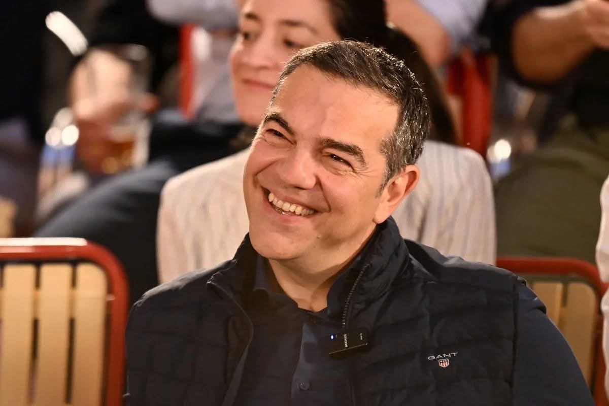 soultana xakousti tweet media