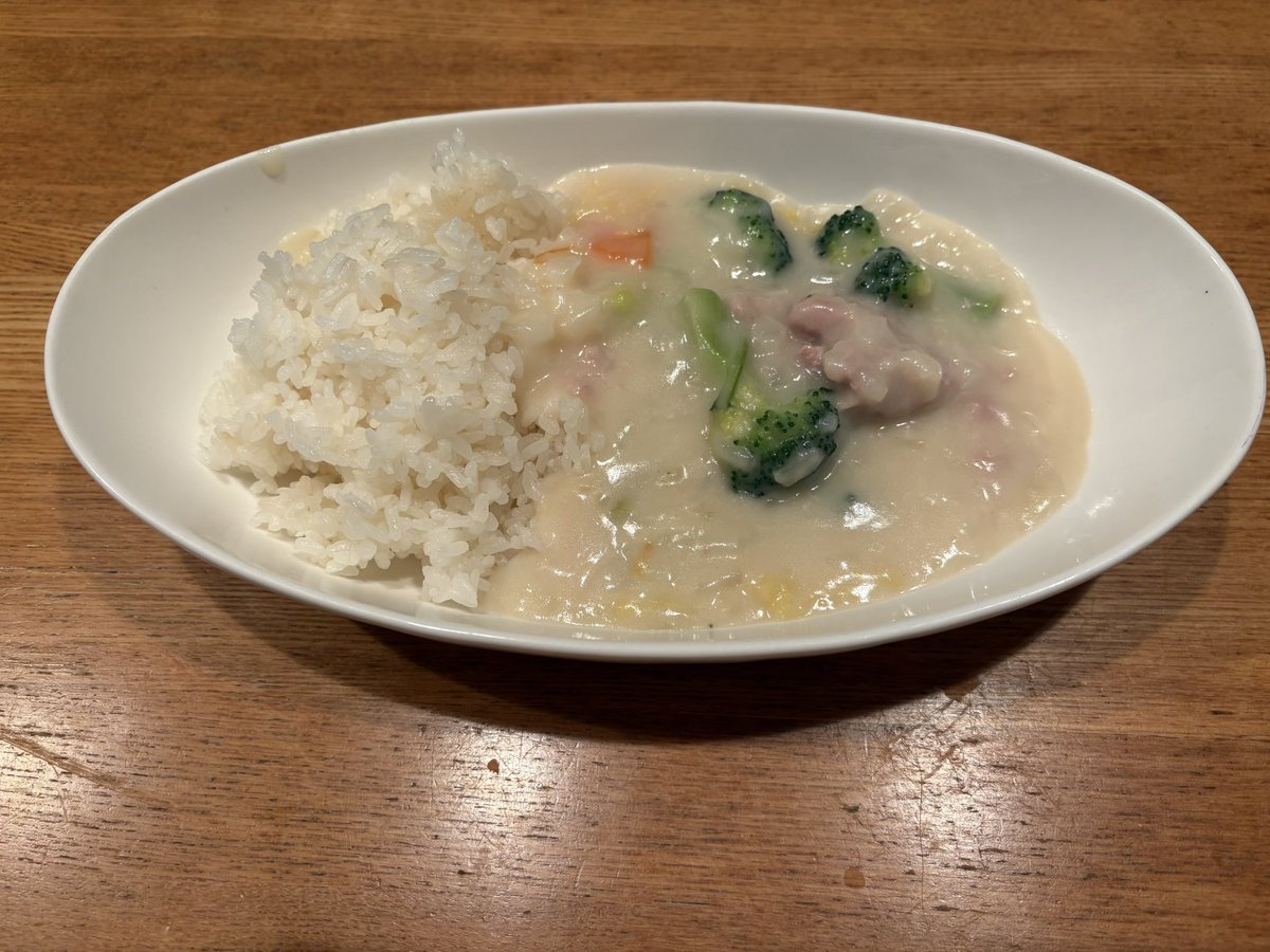 あすえもん tweet media