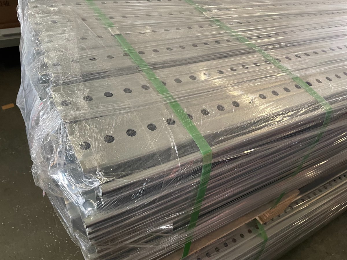 Kelly123Wu's tweet photo. Nice solution for solar carport project

#SolarBracket #SolarCarport #SolarSolutions https://t.co/SrMkV82bTl