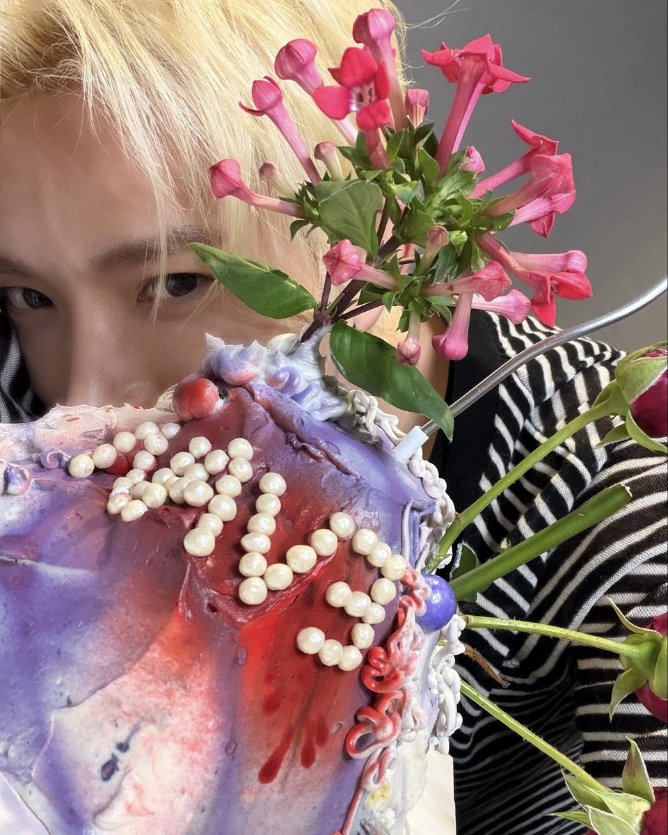jayhoonsung's tweet photo. miss youu… may you always be happy all the time ♡ https://t.co/laxRWX58GH