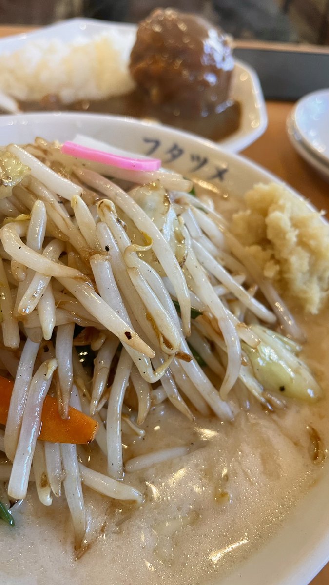 mansuke_0120's tweet photo. 濃厚タンメン　カレーセット

フタツメ
新潟市東区東明
#まん食 https://t.co/RK8FMK5iQj