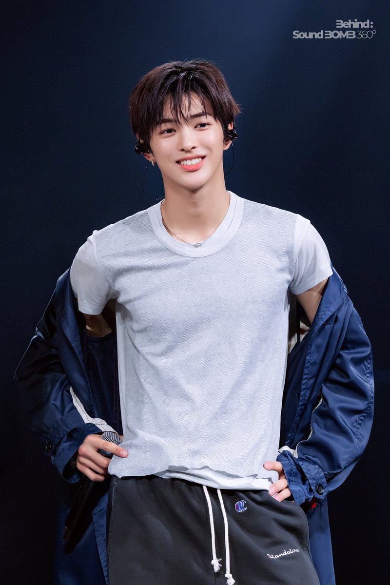 seanshinee tweet media