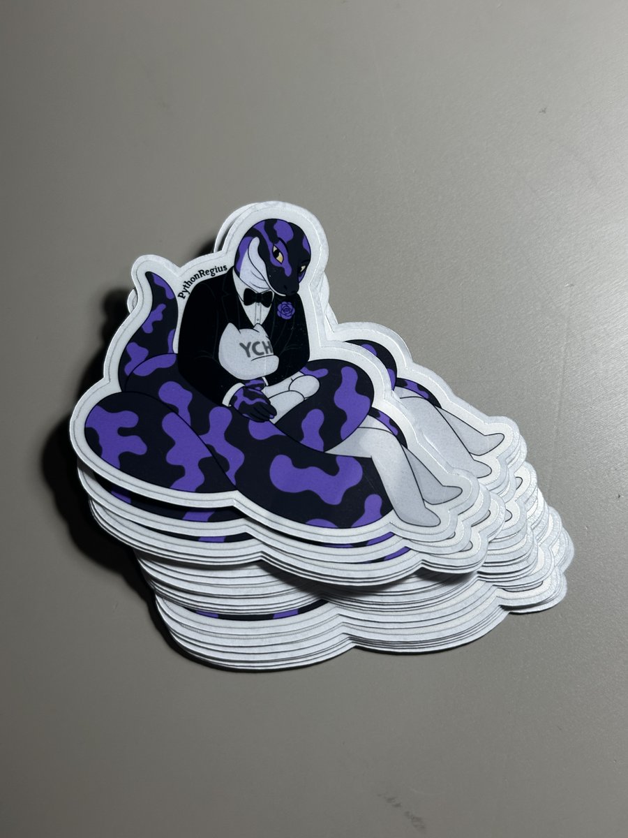 gamboiuwu's tweet photo. I make custom furry stickers 🐾 laminated, die-cut, UV-resistant. ^+^

$10/sheet (~12 stickers) — buy 3 get 1 free rn!!

https://t.co/d3aZNzc6mH or DM me to order :3 https://t.co/IMRtIEyrfs