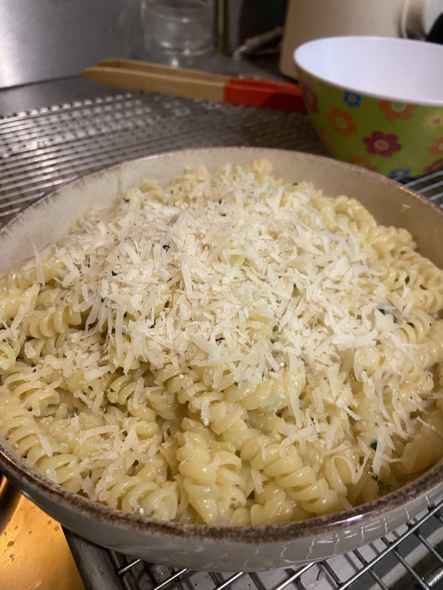 ChipShotPoker's tweet photo. Torsades al limone
パスタ・アル・レモン
#ChocoProEats https://t.co/gM3koDu3ed