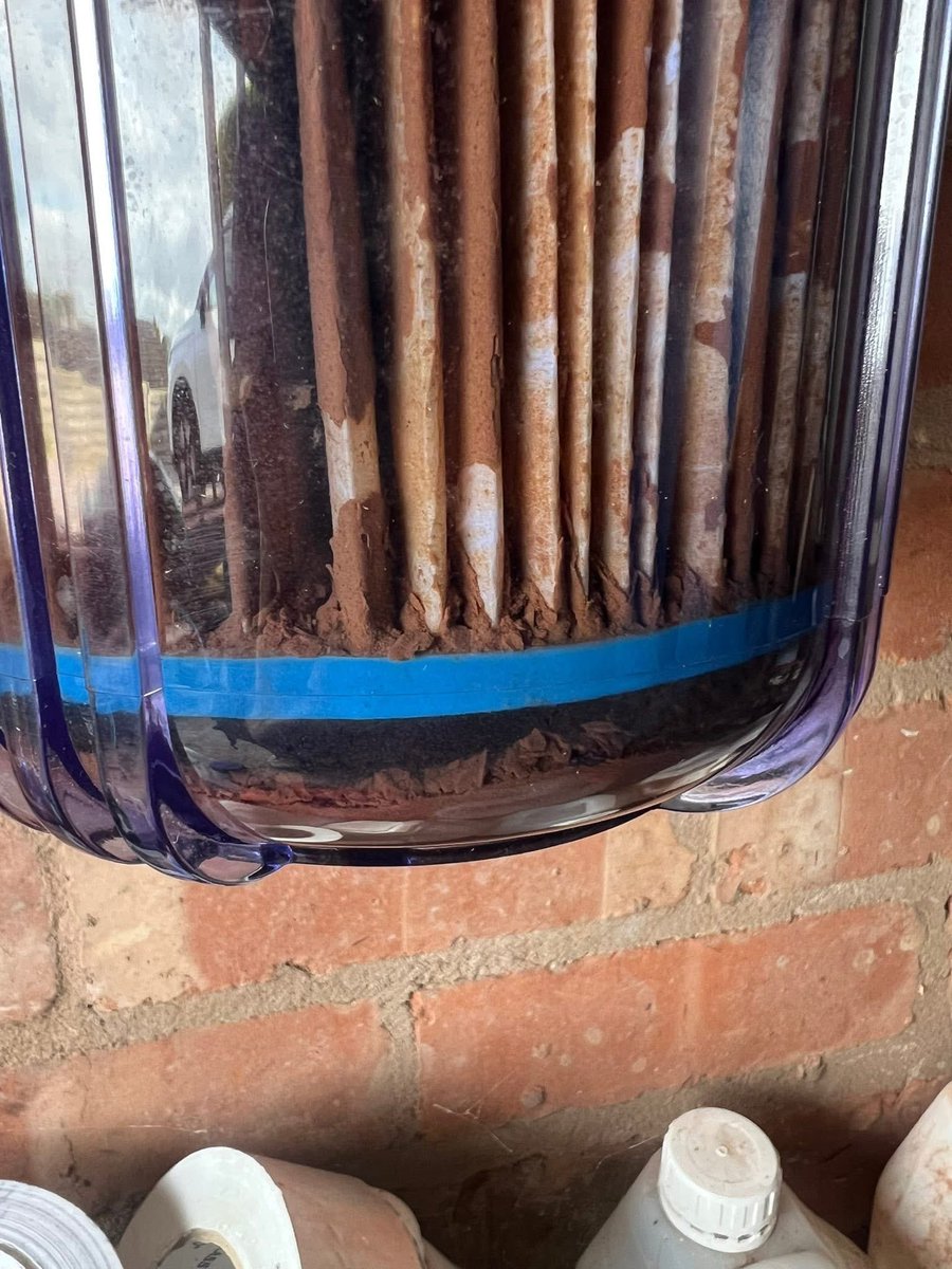 karenchev1's tweet photo. @unitedutilities absolutely disgusting the 💩 you put in our water! Thankfully we have a reverse osmosis system. Shouldn’t have to pay for this 💩 https://t.co/CBx00rejV1