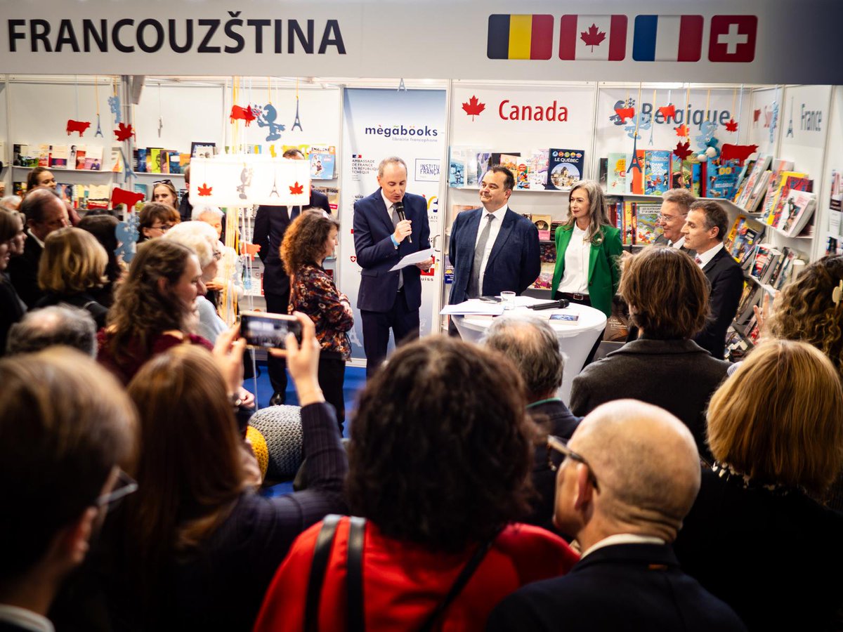 Canada in CZ tweet media