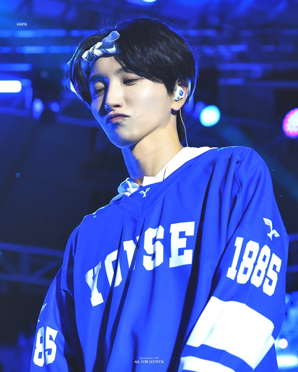 caraaa_701's tweet photo. 𝟐𝟎𝟐𝟔𝟎𝟓𝟏𝟕 연세대동문축제 🇰🇷

@special1004 

#연세여사랑한다
#이특 #박정수 #leeteuk #parkjungsu #利特 #朴正洙 #superjunior #sj #슈퍼주니어 #슈주 https://t.co/7oy1VDn6dX