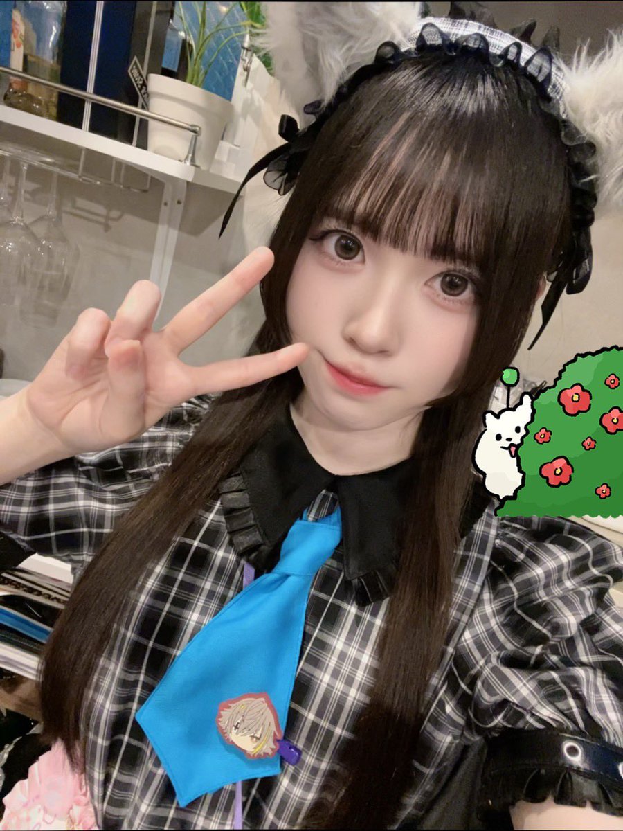 りん tweet media