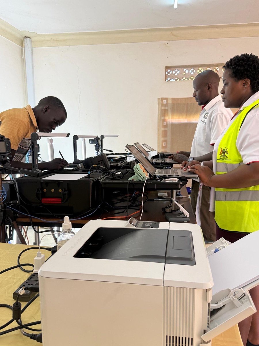 Uganda Driver Licensing System tweet media