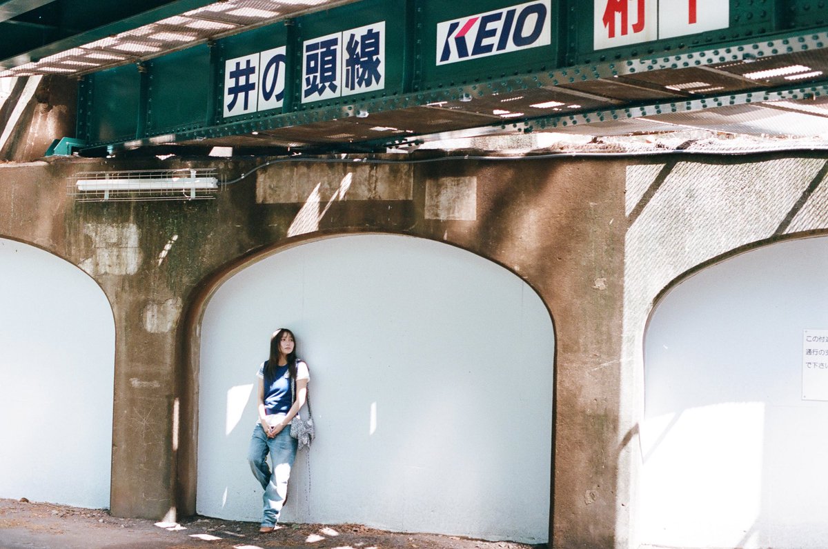 POPEYE_Magazine's tweet photo. 本誌にて連載中『Girls in the City』のウェブ限定スピンオフ企画では、取材時の未公開カットを配信中！　今回は、幾田りらさんと吉祥寺を歩きました。
https://t.co/j96dT0l8i8 https://t.co/YR9VRLD26X