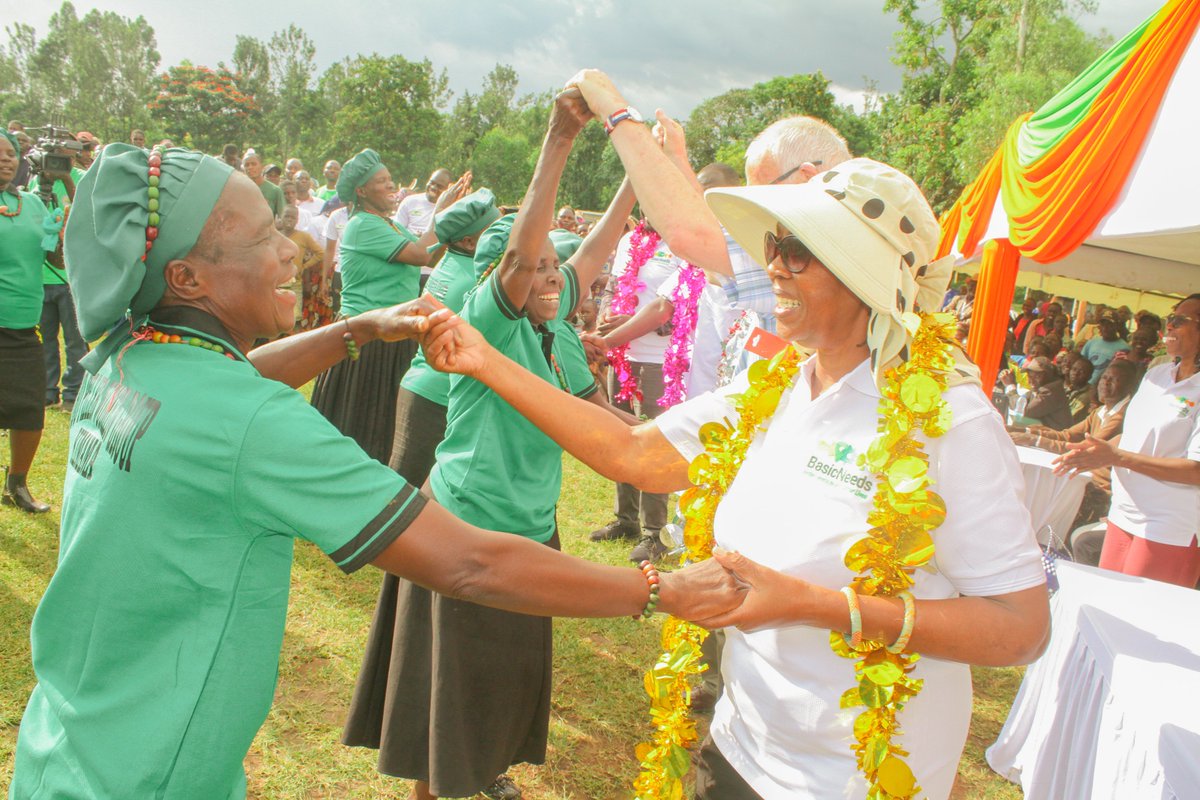 BasicNeeds_KE's tweet photo. @BasicNeeds_KE celebrated 20 years of implementing community mental health programs in Kenya. The milestone marked two decades of working with Government, partners, communities and lived-experience champions to promote rights-based approaches. More here: https://t.co/zNhIkga1Ox https://t.co/sJcZnX5EIL