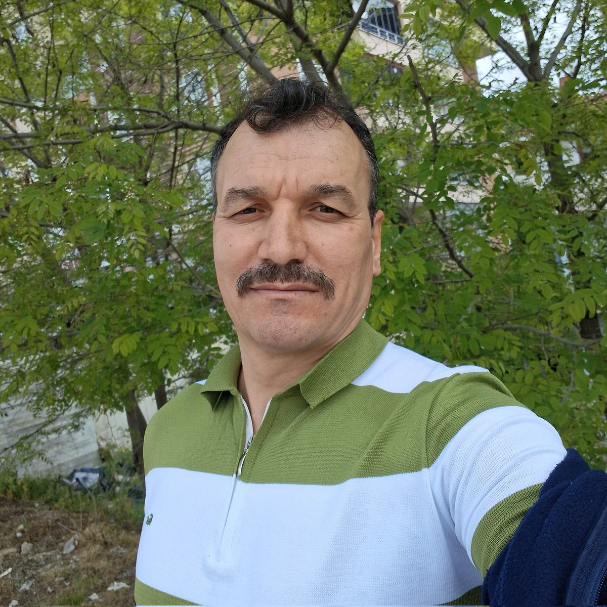 Tozun tozun tweet media