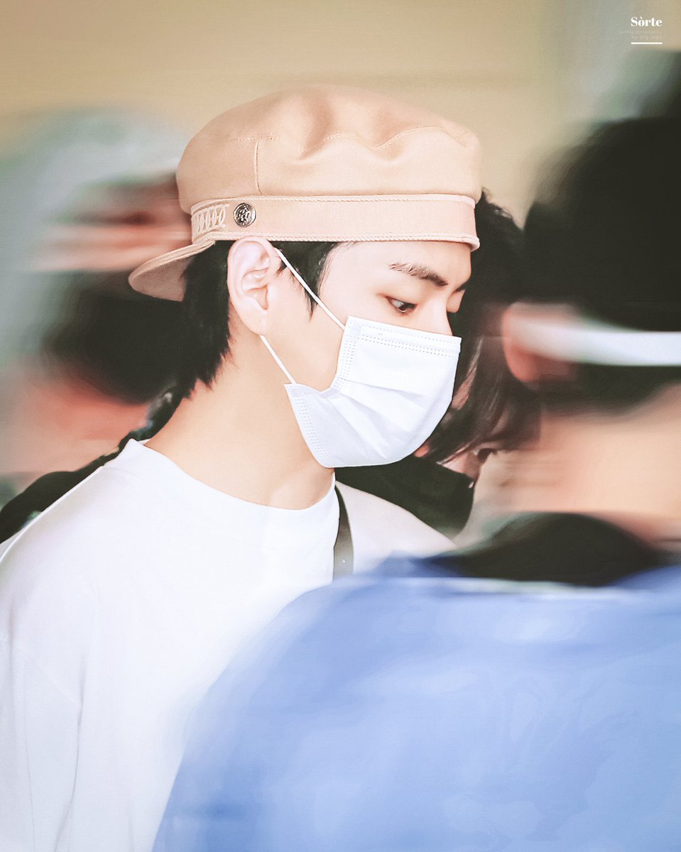 taekook 𑣲𝒌⁷ tweet media