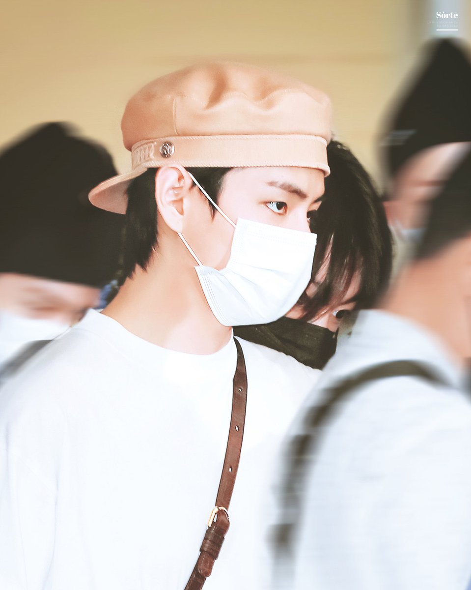 taekook 𑣲𝒌⁷ tweet media