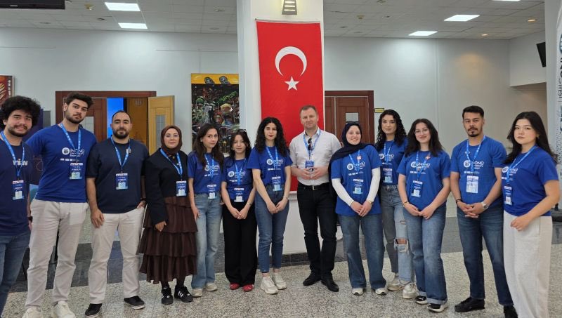 uth_warszawa's tweet photo. Dziekan Wydziału Zarządzania i Logistyki UTH dr @GrzegorzMathea podczas #InternationalWeek w tureckim @inukurumsal 🌐🇹🇷 Inspirujące prezentację, wymiana doświadczeń i współpraca międzynarodowa 🤝 #internationalization #university #UTH #Turkey https://t.co/pBmwg441lV