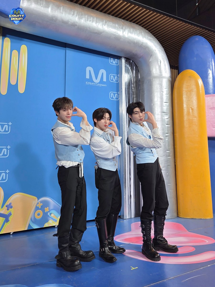 M COUNTDOWN tweet media