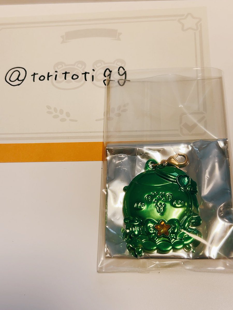 toritotigg's tweet photo. 【交換】
ちいかわ　きらきらまじかるミラーチャーム

【譲】
くりまんじゅう

【求】
ちいかわ、ハチワレ

郵送希望
検索からでもお気軽にお声掛けください https://t.co/zbrWkUO9oe