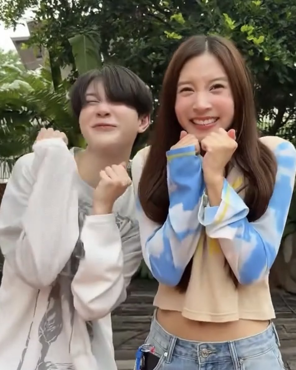 om_byun's tweet photo. แหล่งรวมก้อนความน่ารักมากกกกก
🫳🏻💕✨☺️
 #ต้นหลิวเด็กจิ๋ว  #tonliewmtp  #pineare https://t.co/1Acoe2eNxG
