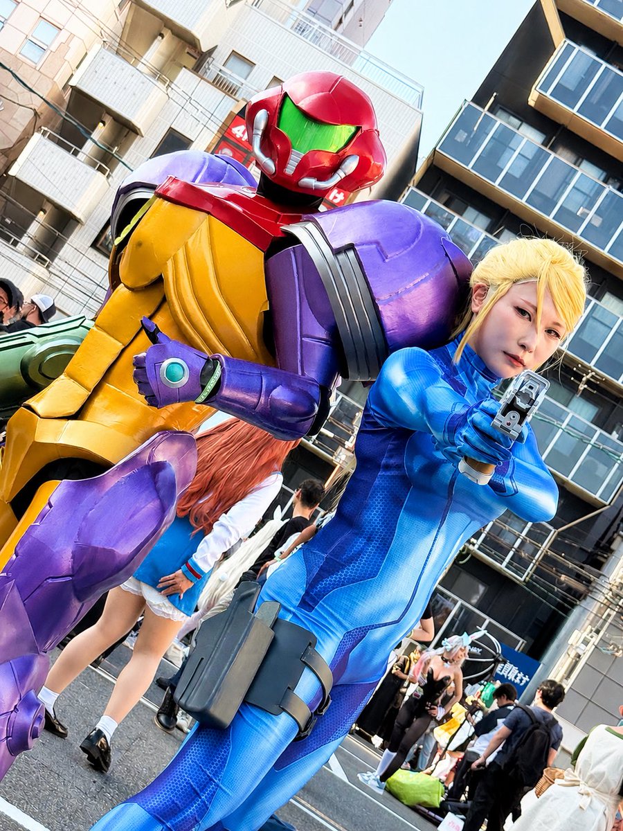 leapenigma's tweet photo. スマブラで使ってたキャラの1人、サムス📸

サムス知ったのもスマブラやったから、実際見れてテンション上がった👏

完成度えぐくて、「これ絶対写真撮らな！」ってなった😊
中の人特におつかれさまでした
#スマブラ
#サムス
#ストフェス2026

メンション失礼します。
@itsuhi_miam 
@Beaker_cos https://t.co/tiJ03kSTKy