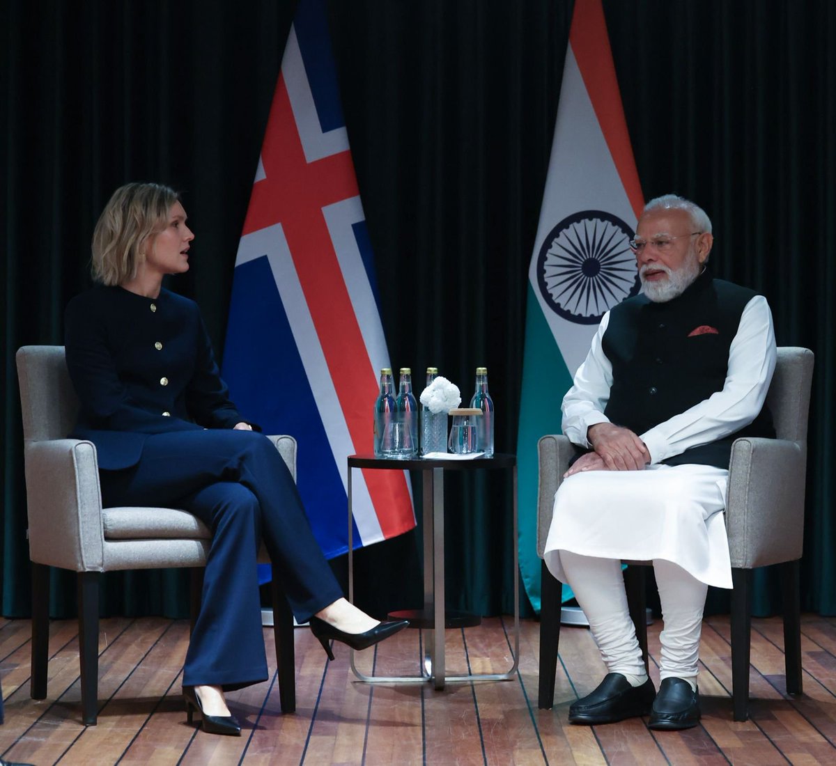 Narendra Modi tweet media