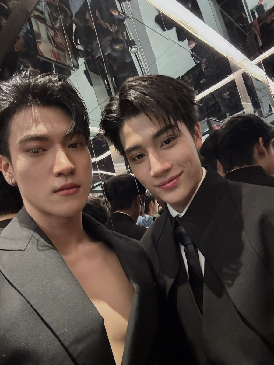 อินจักร tweet media