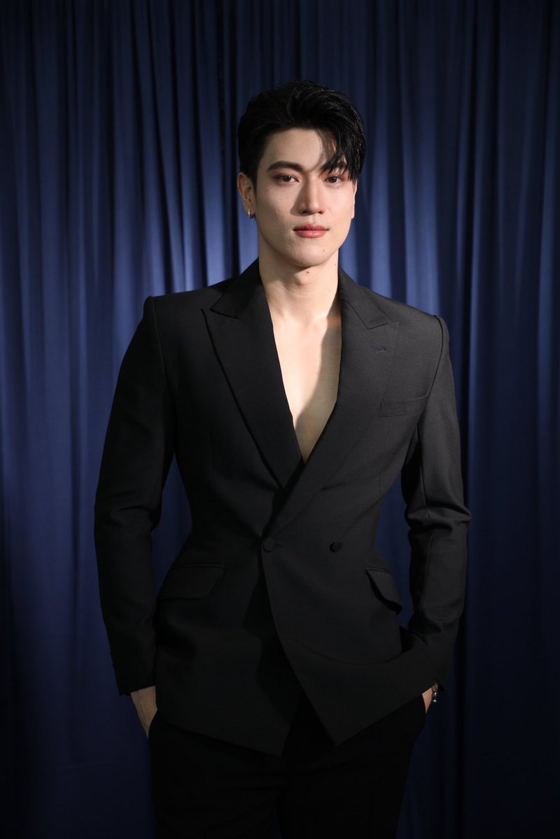 อินจักร tweet media
