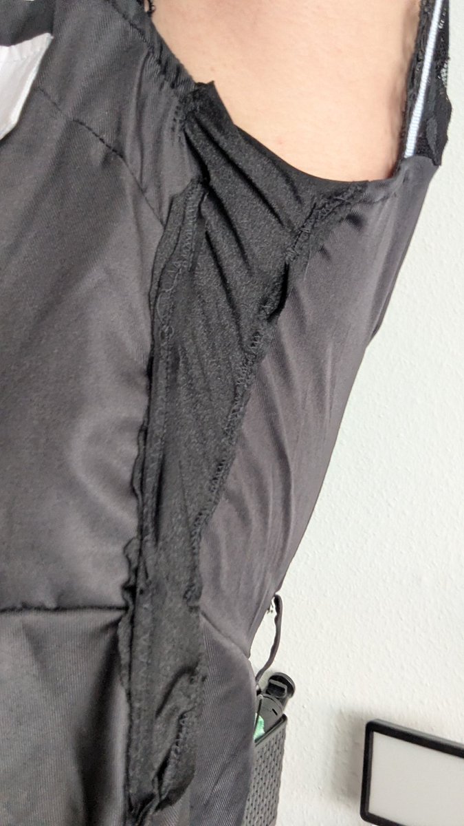 truekaiser_ch's tweet photo. here's half my armpit. it looks pretty horrible and it's uneven, but it's barely visible because there'll be a jacket over it i just needed a couple of centimeters so i don't explode the buttons...

cosplaying is so hard.... i can't imagine making something from scratch like that https://t.co/U29AahpI6i
