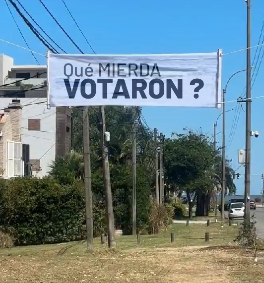 beachcombercito's tweet photo. Martes https://t.co/BlwP8kGHRU