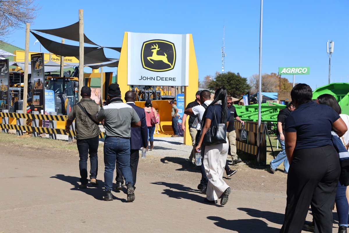 MarketJoburg's tweet photo. The Joburg Market Marketing and Communications team recently attended NAMPO Harvest Day, one of the largest agricultural exhibitions in the southern hemisphere, following an invitation from one of the market’s strategic partners, Farmers Weekly. 

Held annually in Bothaville in the Free State, the prestigious agricultural showcase is hosted by Grain SA and attracts thousands of producers, agribusinesses, stakeholders, and exhibitors from across the country and beyond.

The visit formed part of Joburg Market's ongoing efforts to explore strategic partnerships, strengthen industry relations, and gain insights into future exhibition opportunities within the agricultural sector.

READ MORE:

https://t.co/sH8S0BmOou

#JoburgReimagined #JMCares #loveyourmarket
