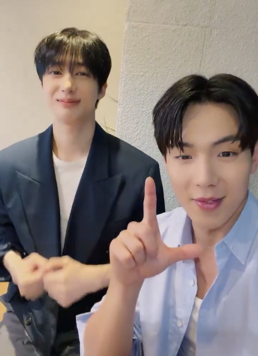 임제로 tweet media