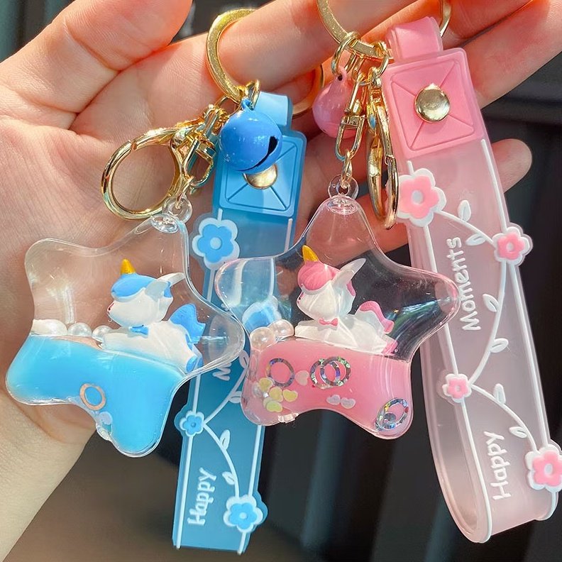 sserawl's tweet photo. cute keychain i found on shopee 🎀🧚🏻‍♀️ https://t.co/e6Lxu0Wyzk