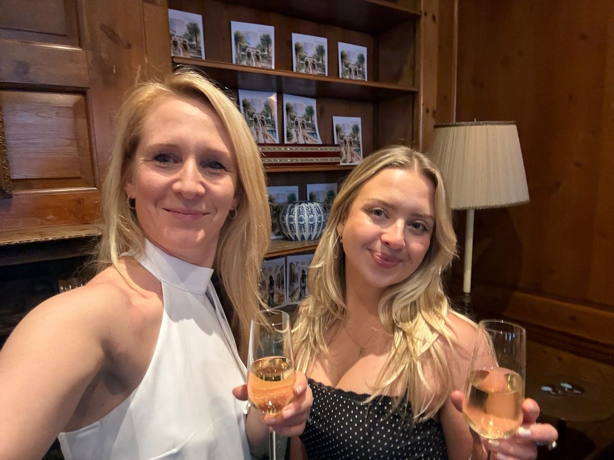 GECPRUK's tweet photo. Another fantastic evening with @KNIGHTSBRIDGEx, hosted at 30 Knightsbridge! 

Great catching up with familiar faces, making new connections, and enjoying delicious canapés, cocktails, Kings caviar and incredible live music. Looking forward to the next one 🥂 #PREvent https://t.co/UZRG1LQTQX