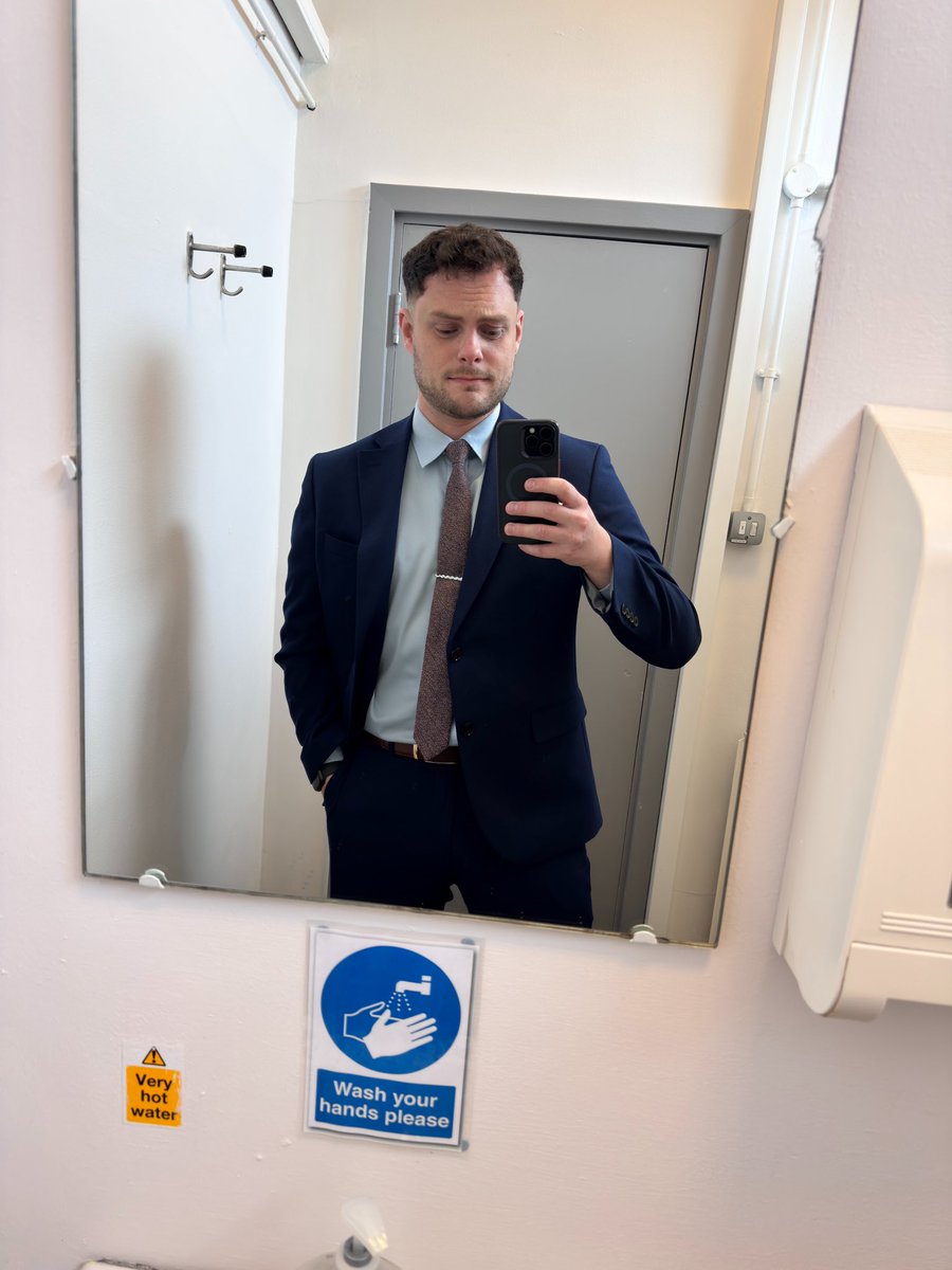 Rob tweet media