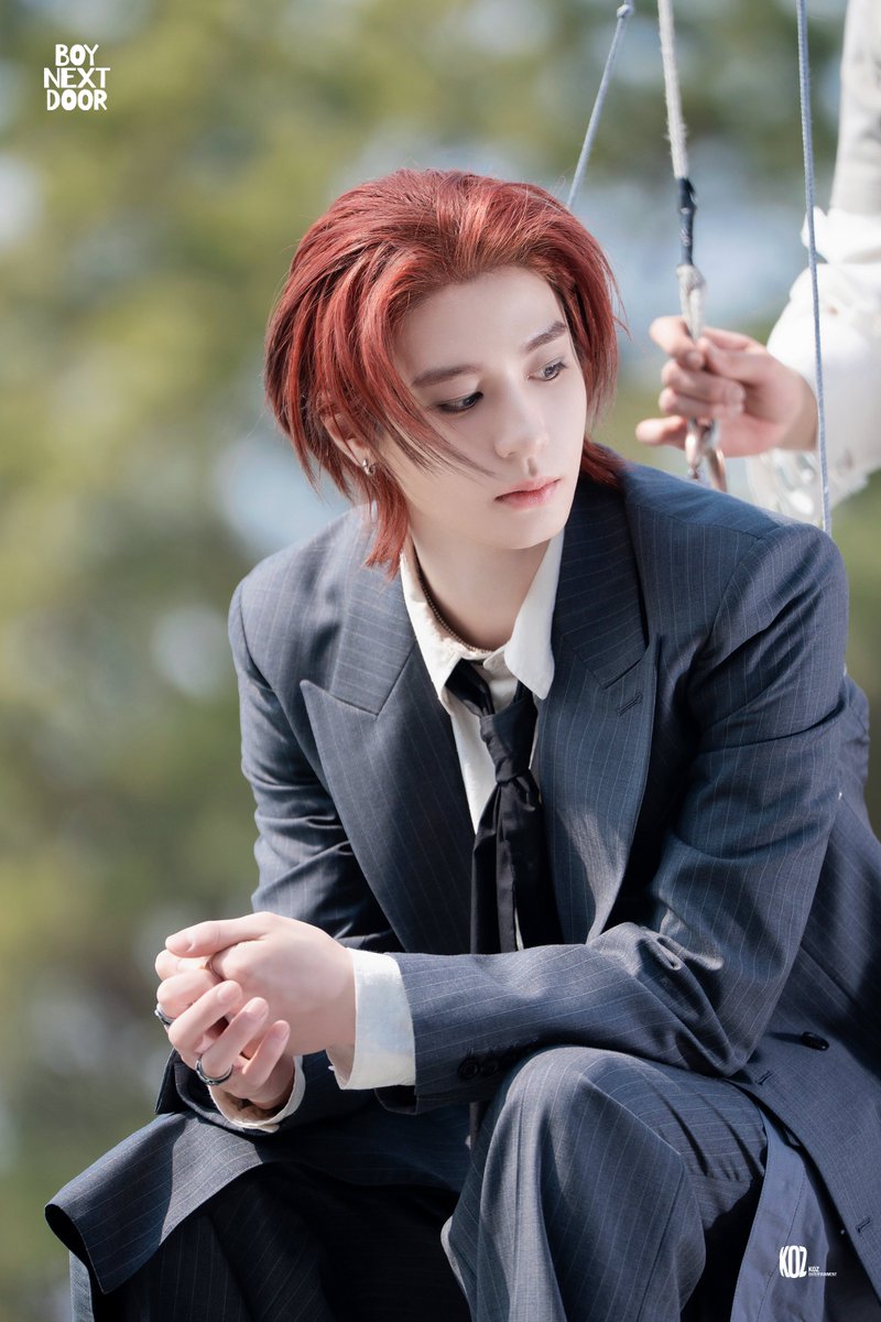 ıʀı tweet media