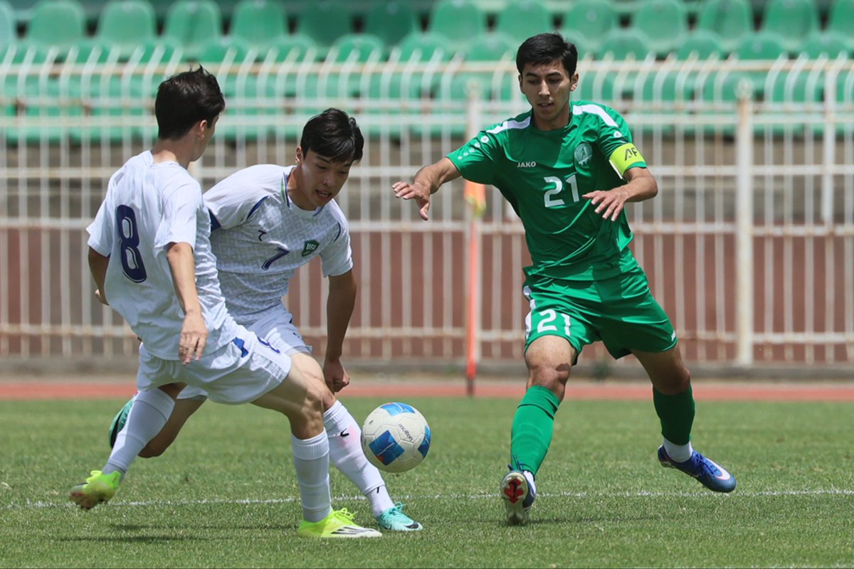 CAFAssociation's tweet photo. 🇹🇲🆚🇺🇿
#Photos 📸

🏆 CAFA U20 Championship 2026

#CAFA #CAFA2026 https://t.co/IczMwgfh2B